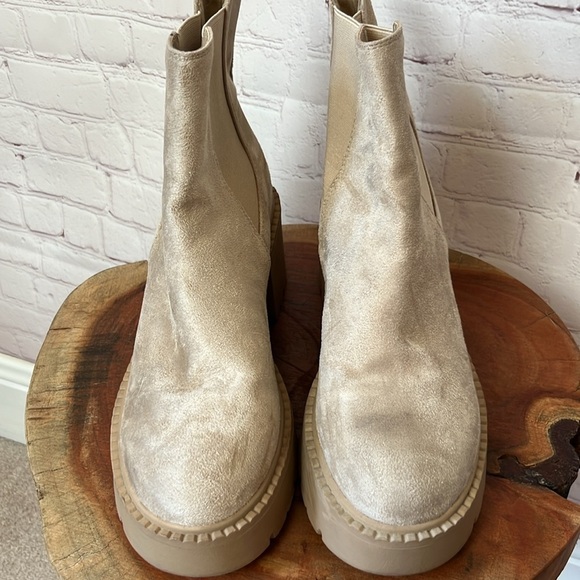 Madden Girl Tiana Boots in Dark Taupe - Picture 3 of 11